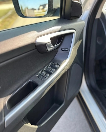 Volvo XC 60 cena 44000 przebieg: 326600, rok produkcji 2011 z Częstochowa małe 277